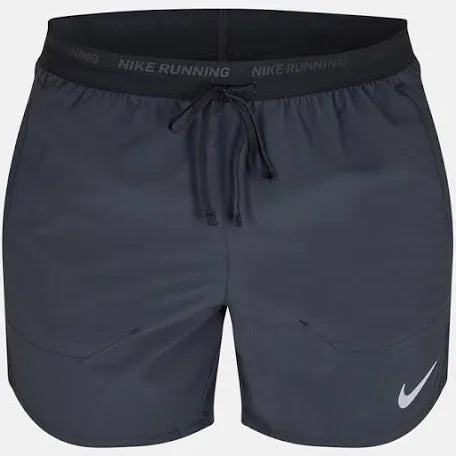 NIKE STRIDE SHORTS